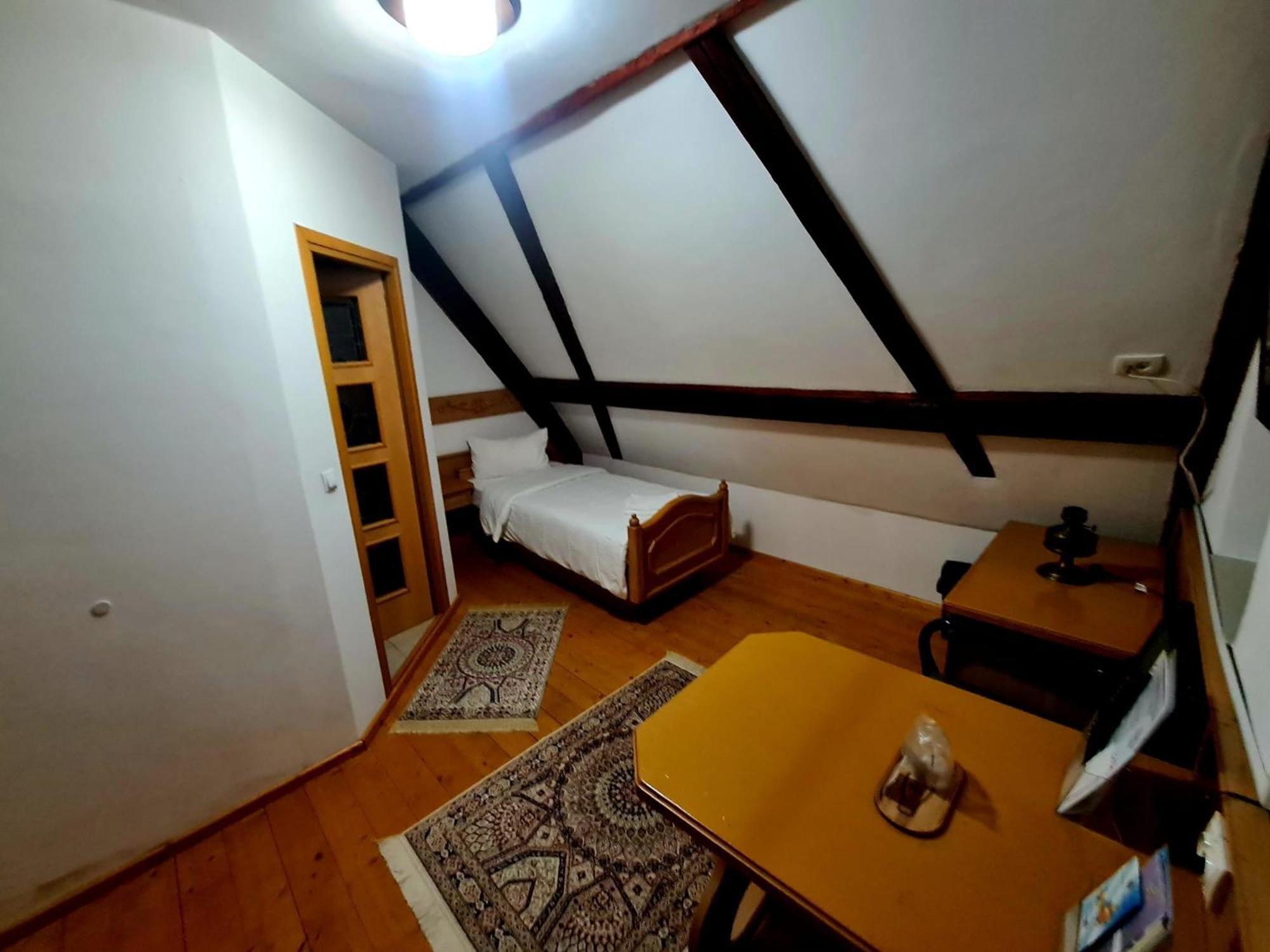 Hotel Armenopolis - Adults Only Gherla Exterior foto