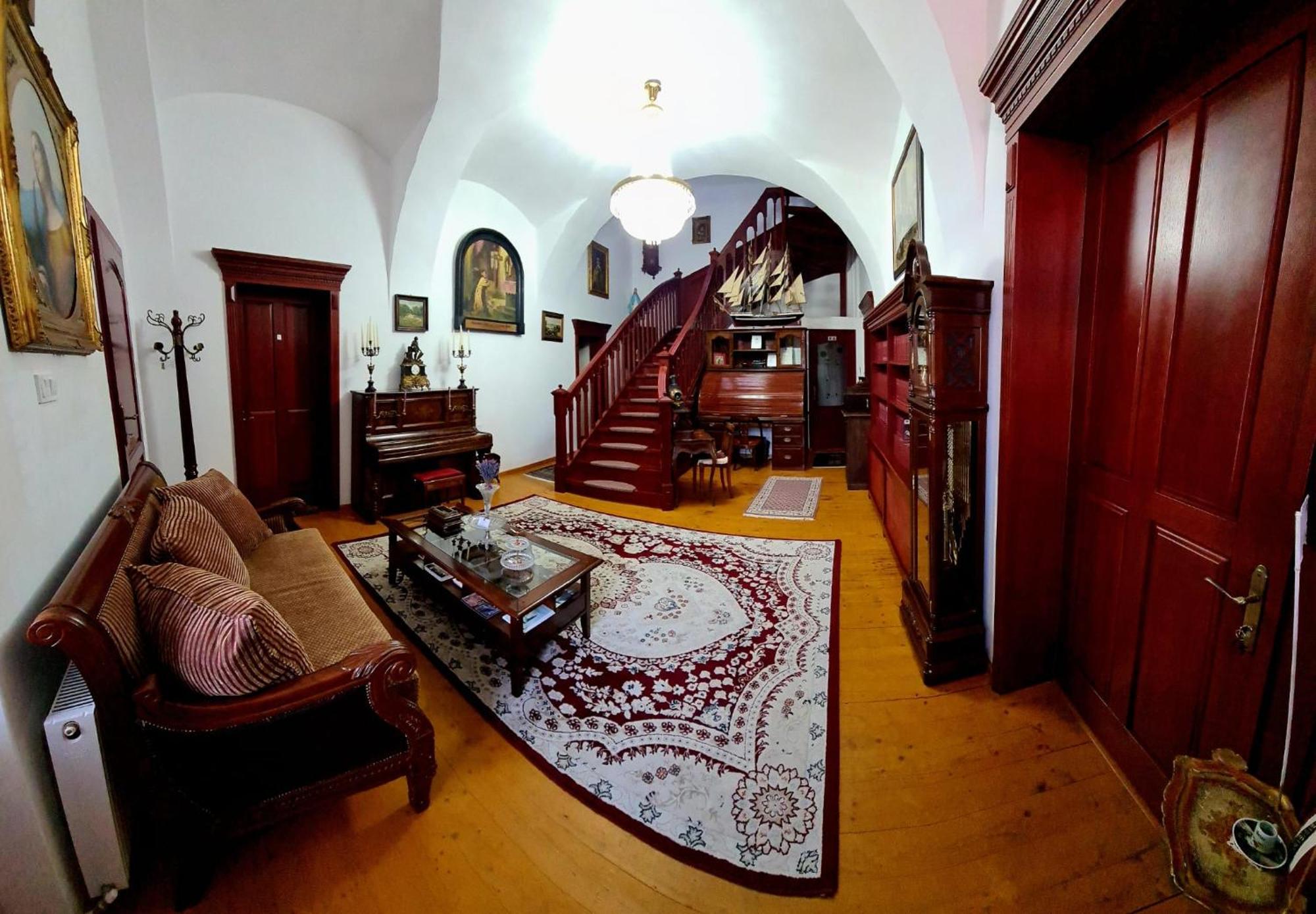 Hotel Armenopolis - Adults Only Gherla Exterior foto