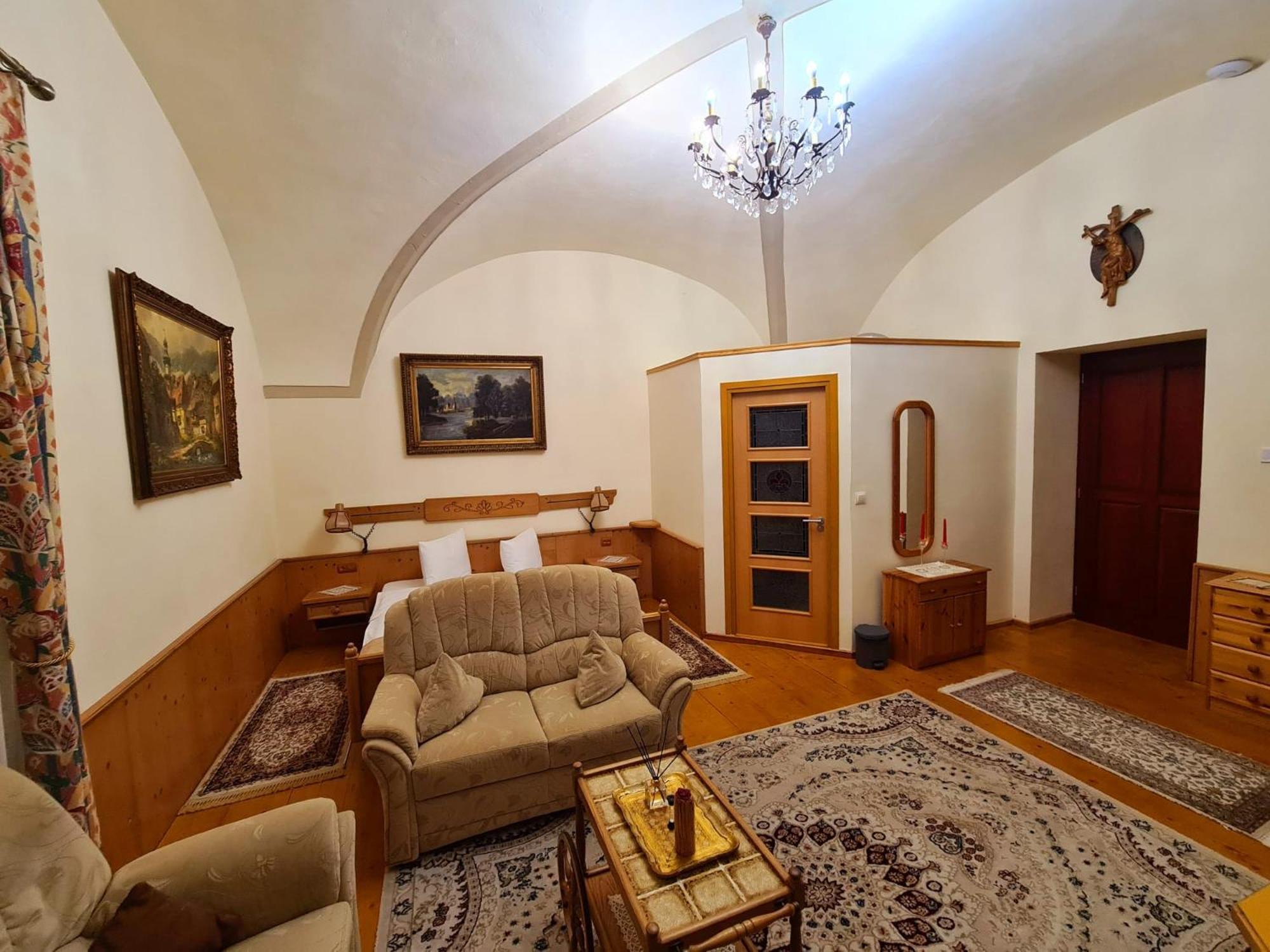 Hotel Armenopolis - Adults Only Gherla Exterior foto
