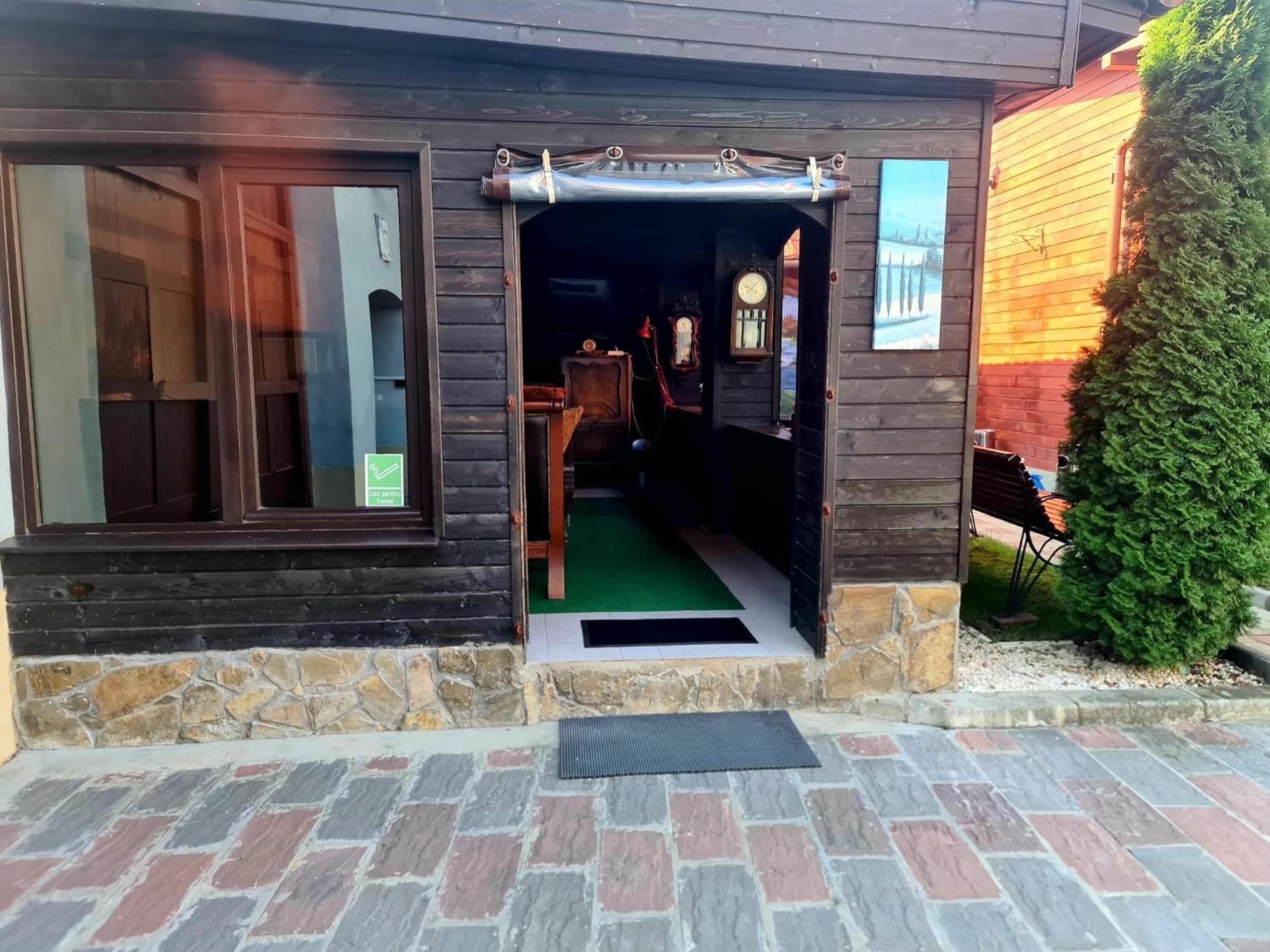 Hotel Armenopolis - Adults Only Gherla Exterior foto